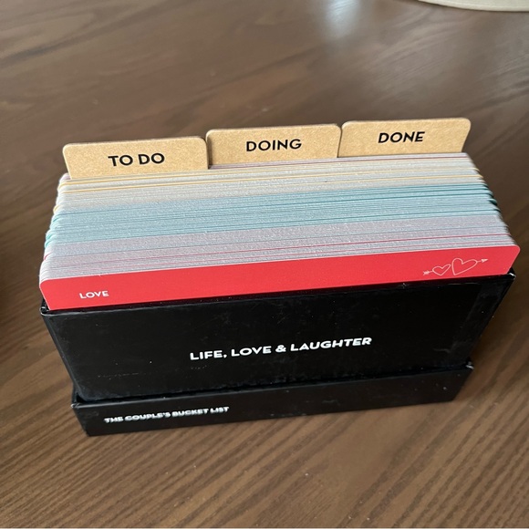 Flowjo Couple's Bucket List - 100 Romantic & Adventurous Couples Date Ideas - Picture 2 of 3